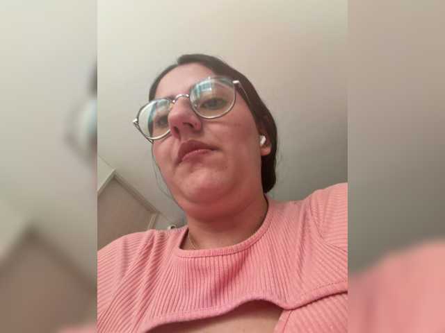 EvanShell1 live cam on BongaCams