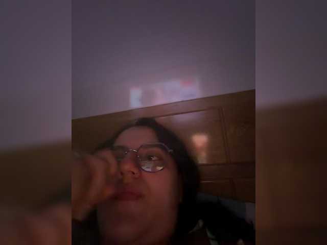 EvanShell1 live cam on BongaCams
