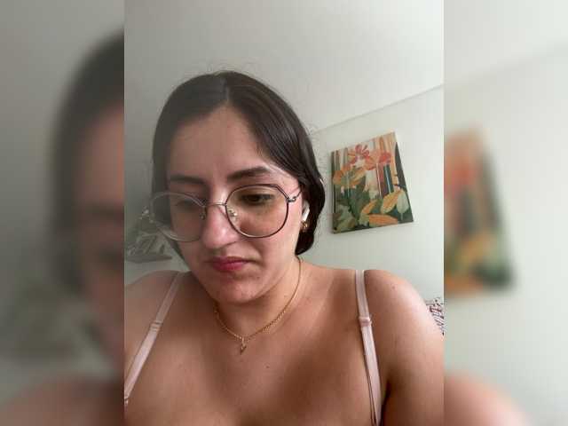 EvanShell1 live cam on BongaCams
