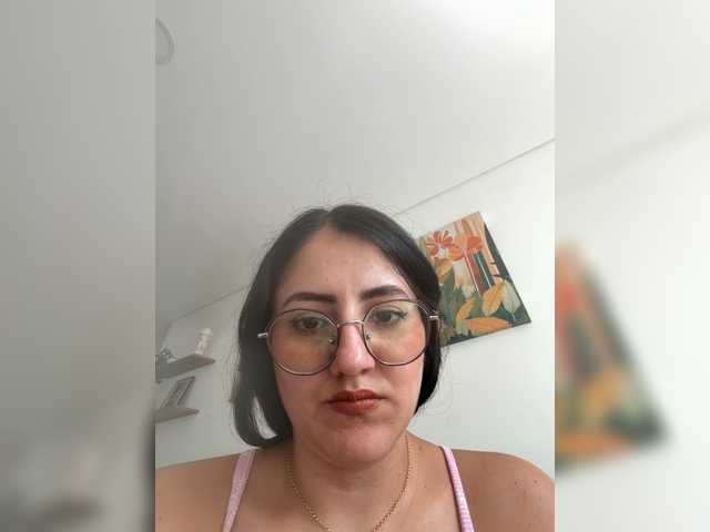 EvanShell1 live cam on BongaCams