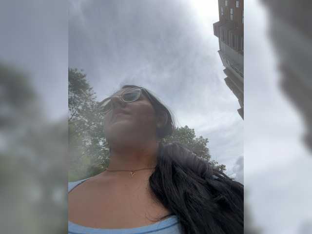 EvanShell1 live cam on BongaCams