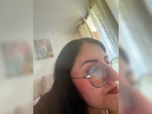 EvanShell1 live cam on BongaCams