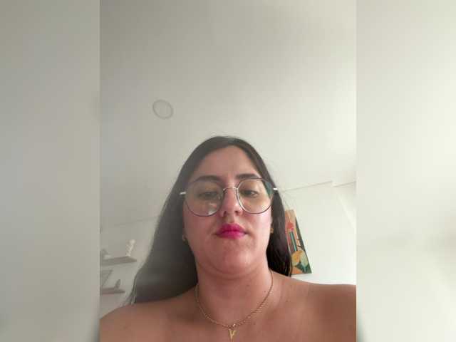 EvanShell1 live cam on BongaCams