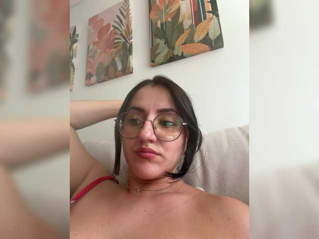 EvanShell1 live cam on BongaCams