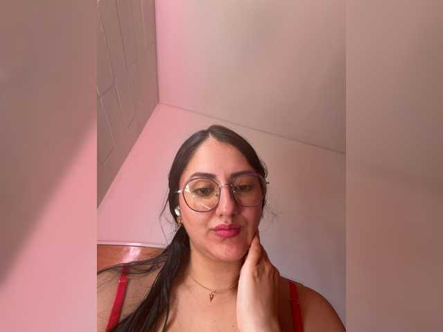 EvanShell1 live cam on BongaCams