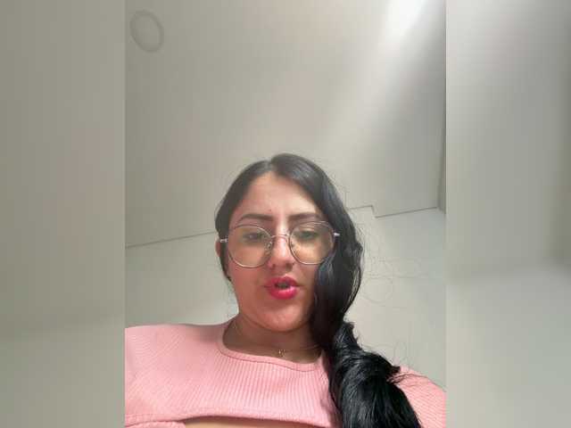 EvanShell1 live cam on BongaCams