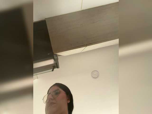 EvanShell1 live cam on BongaCams