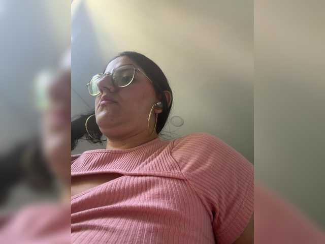 EvanShell1 live cam on BongaCams