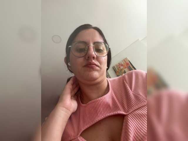 EvanShell1 live cam on BongaCams