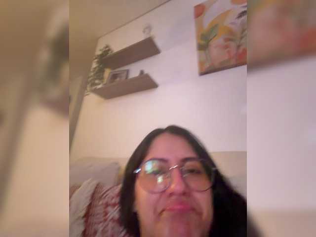 EvanShell1 live cam on BongaCams