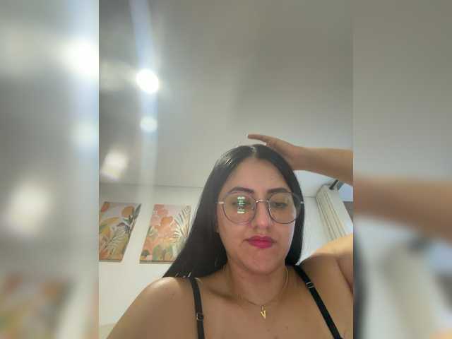 EvanShell1 live cam on BongaCams