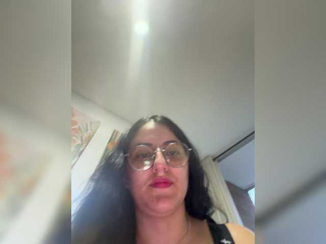 EvanShell1 live cam on BongaCams