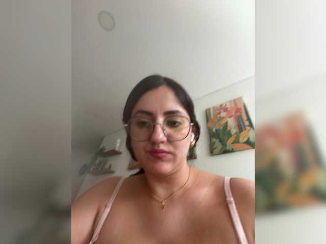 EvanShell1 live cam on BongaCams