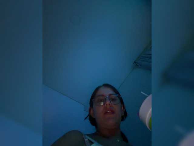 EvanShell1 live cam on BongaCams