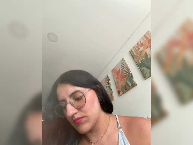 EvanShell1 live cam on BongaCams