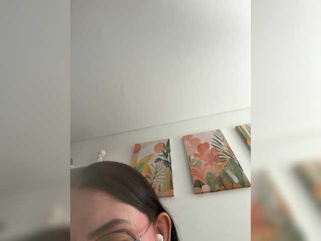 EvanShell1 live cam on BongaCams
