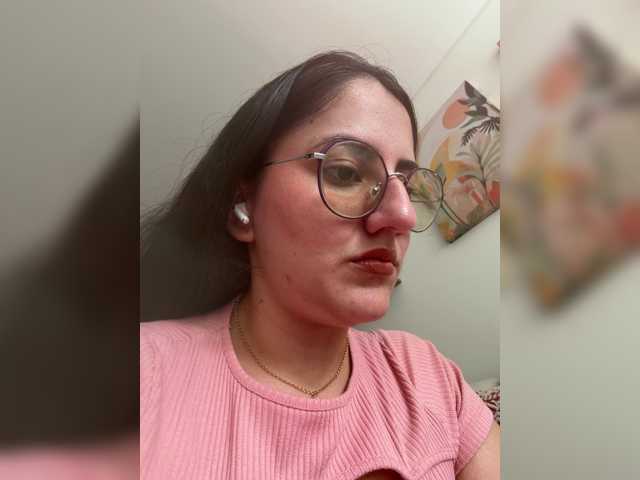 EvanShell1 live cam on BongaCams