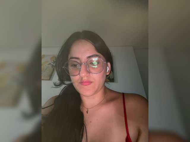 EvanShell1 live cam on BongaCams