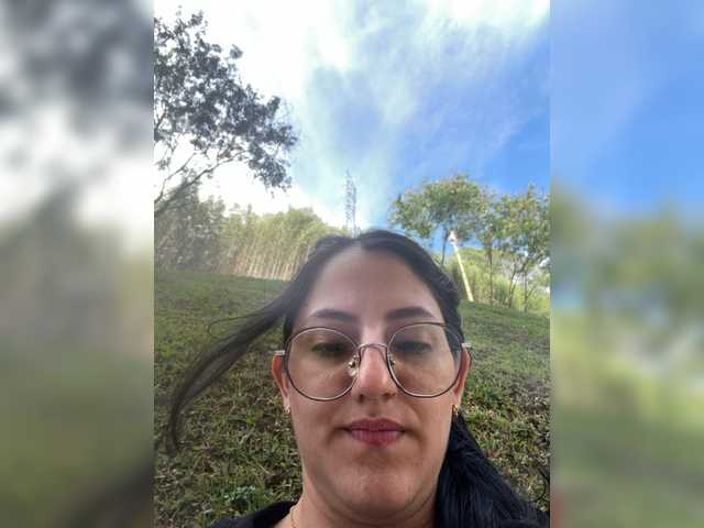 EvanShell1 live cam on BongaCams