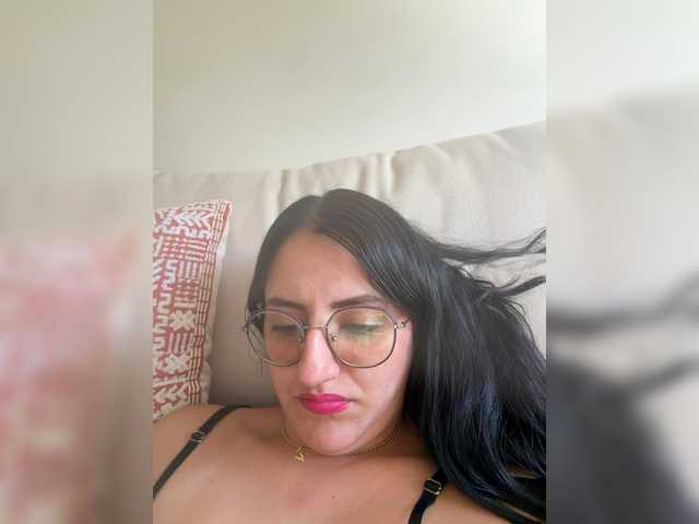 EvanShell1 live cam on BongaCams