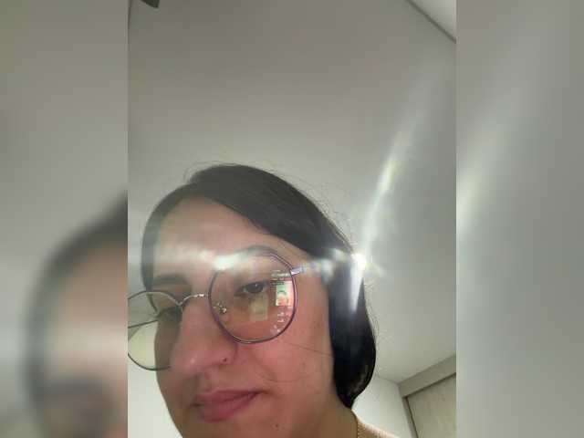 EvanShell1 live cam