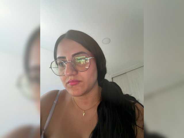 EvanShell1 live cam on BongaCams
