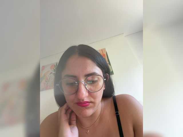EvanShell1 live cam on BongaCams