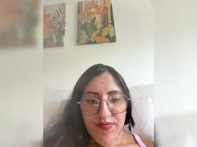 EvanShell1 live cam on BongaCams