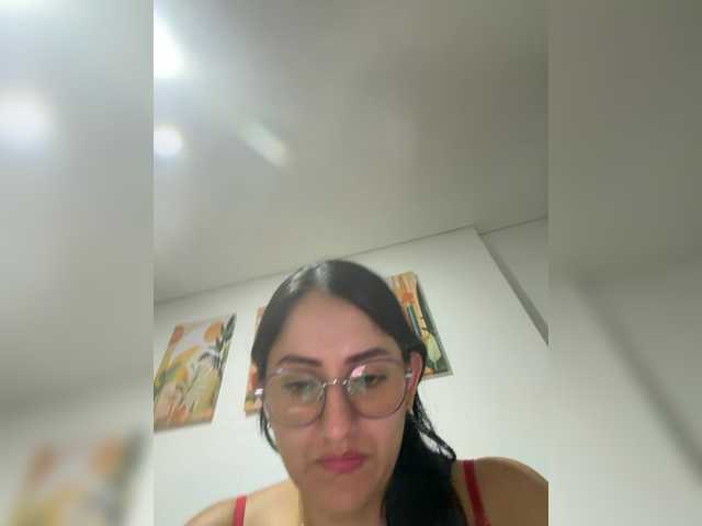 EvanShell1 live cam