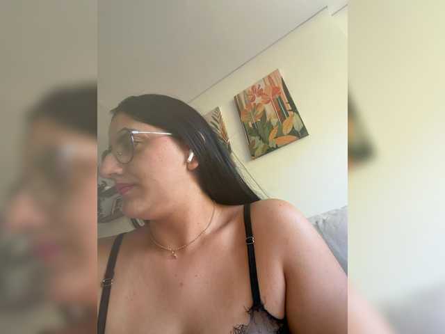 EvanShell1 live cam on BongaCams