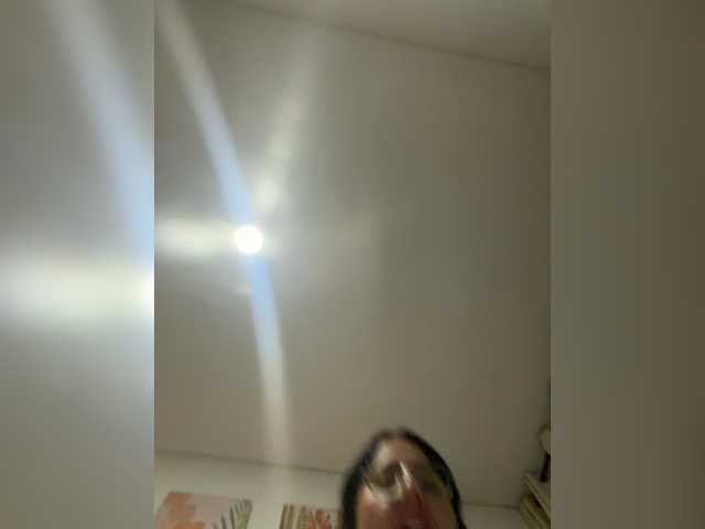 EvanShell1 live cam on BongaCams