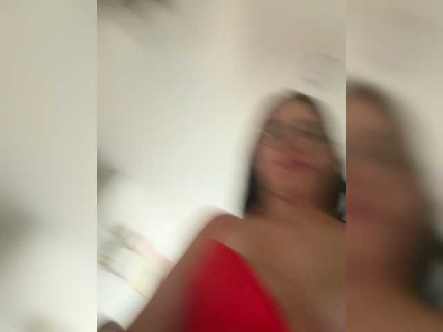 EvanShell1 live cam on BongaCams