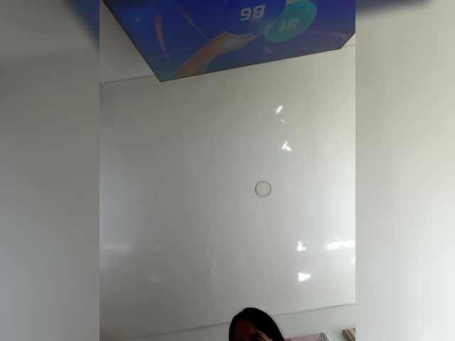 EvanShell1 live cam on BongaCams