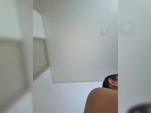 EvanShell1 live cam on BongaCams