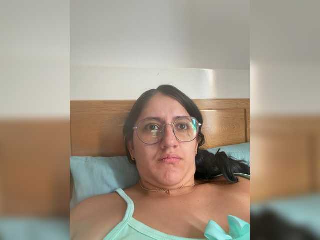 EvanShell1 live cam on BongaCams