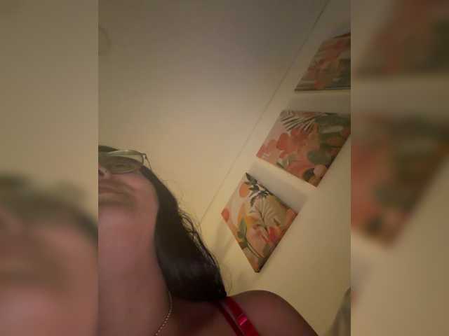 EvanShell1 live cam on BongaCams