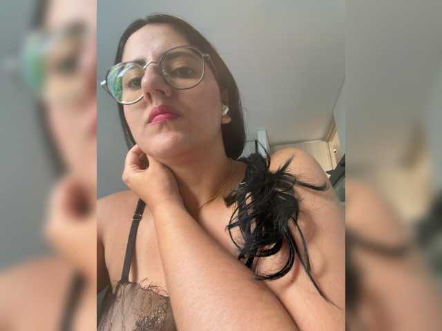 EvanShell1 live webcam show