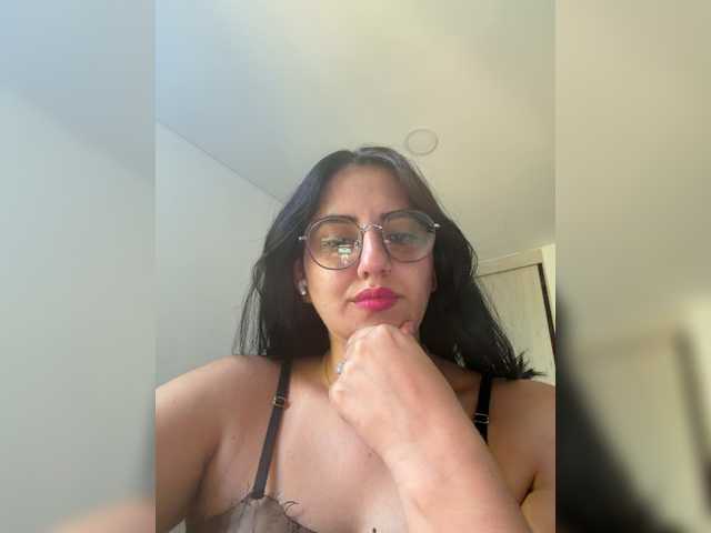 EvanShell1 live cam on BongaCams