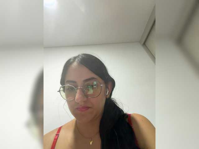 EvanShell1 live cam