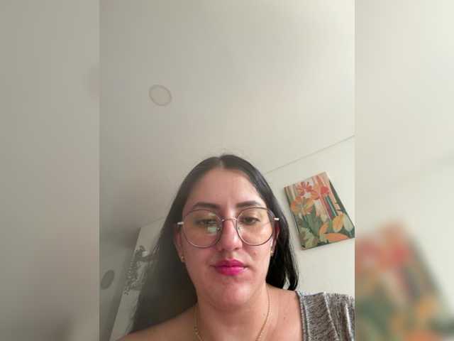 EvanShell1 live cam on BongaCams