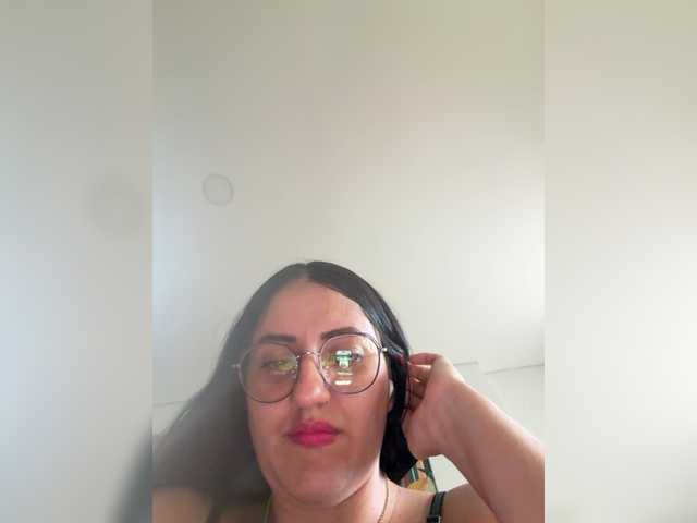 EvanShell1 live cam on BongaCams