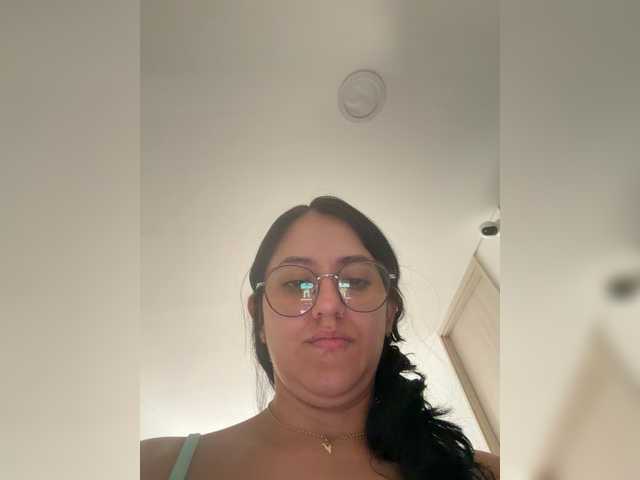 EvanShell1 live cam on BongaCams