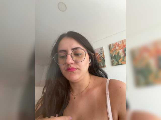 EvanShell1 live cam on BongaCams
