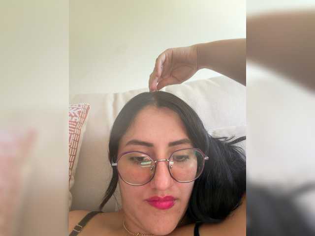 EvanShell1 live webcam show
