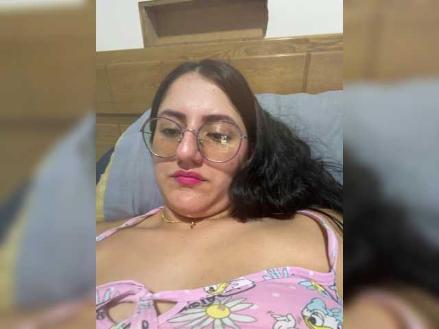 EvanShell1 live cam on BongaCams