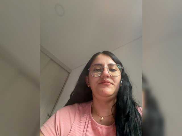 EvanShell1 live cam on BongaCams