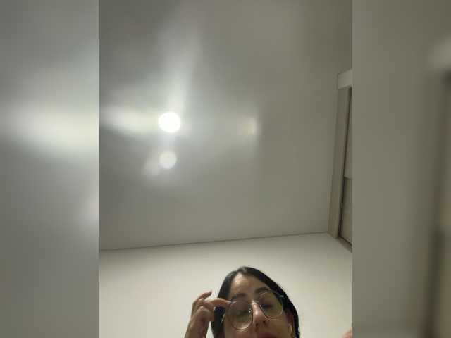 EvanShell1 live cam