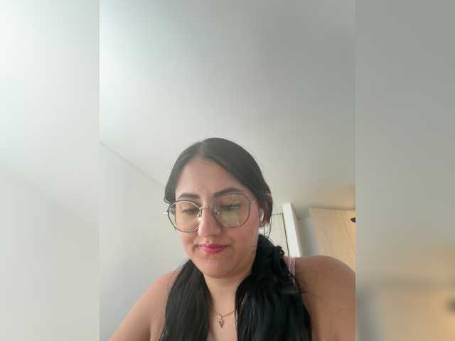 EvanShell1 live cam on BongaCams