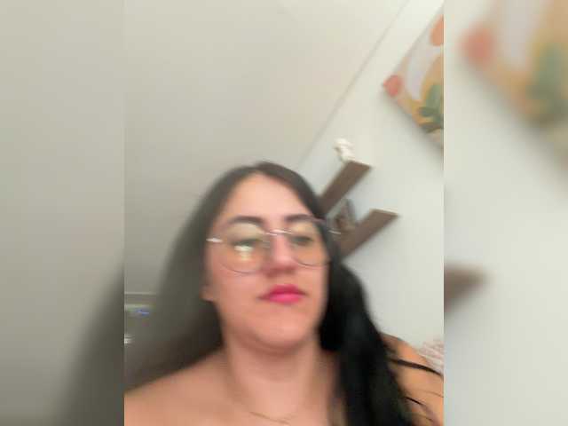 EvanShell1 live webcam show