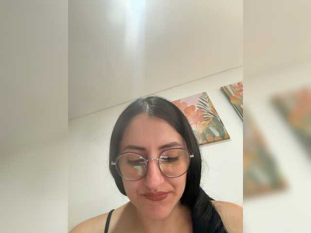 EvanShell1 live cam on BongaCams